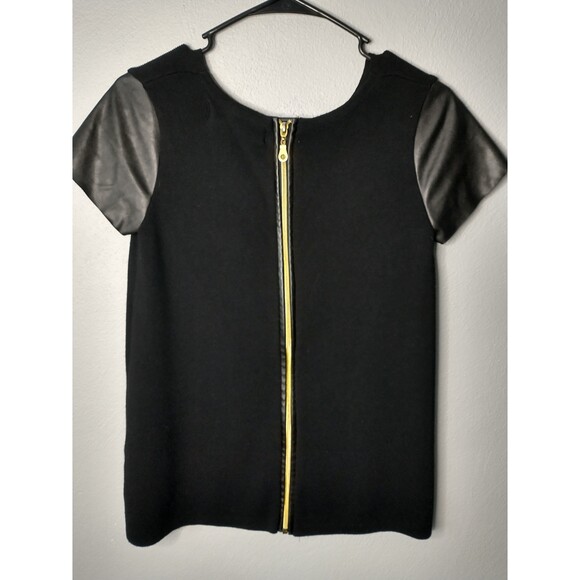 Zara Black FauxLeather SleeveTop Women’sSmall Short SleeveKnitBlouse w/Gold Zipp - Picture 2 of 7